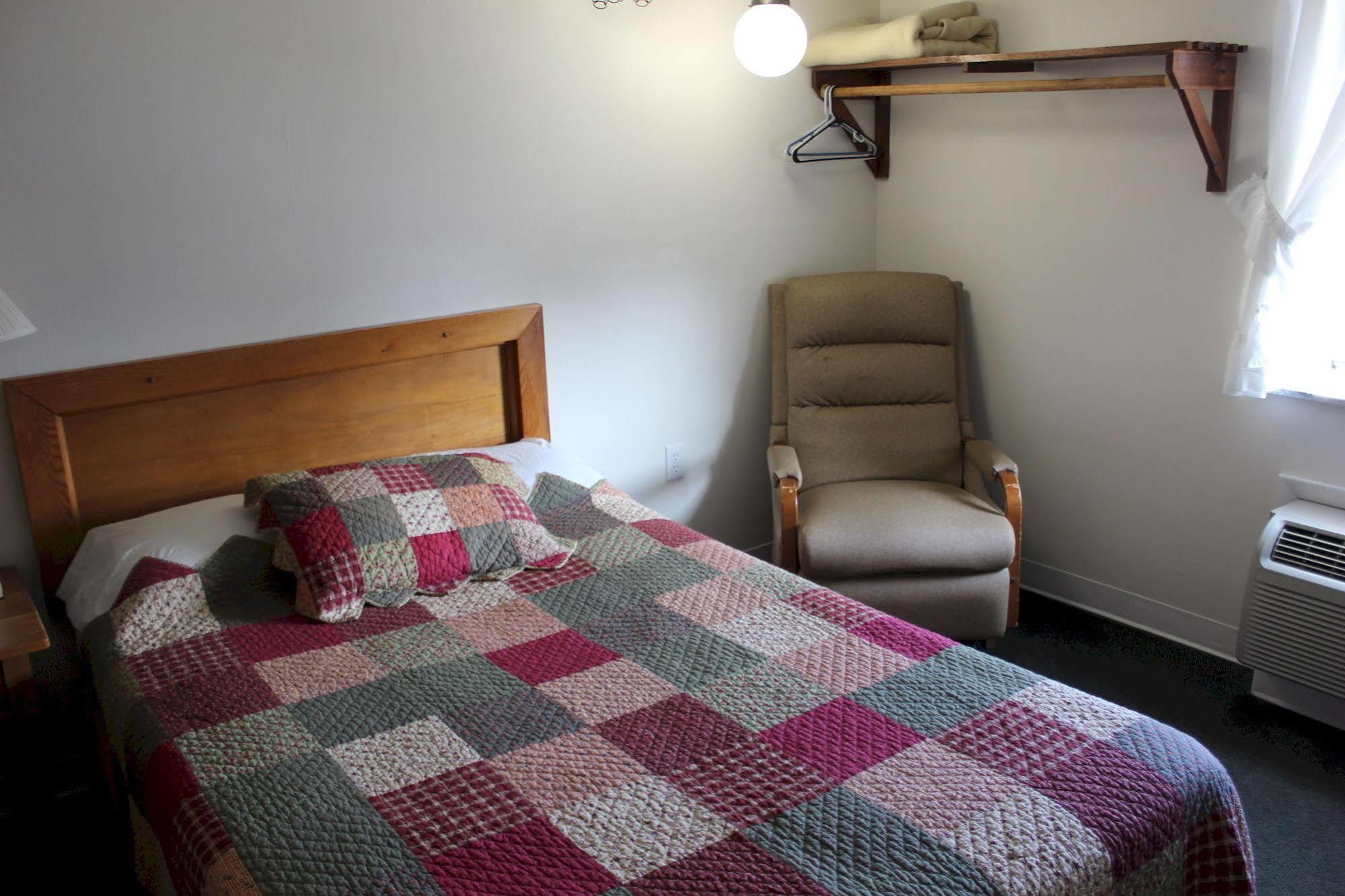 Casselman Inn Grantsville Ngoại thất bức ảnh